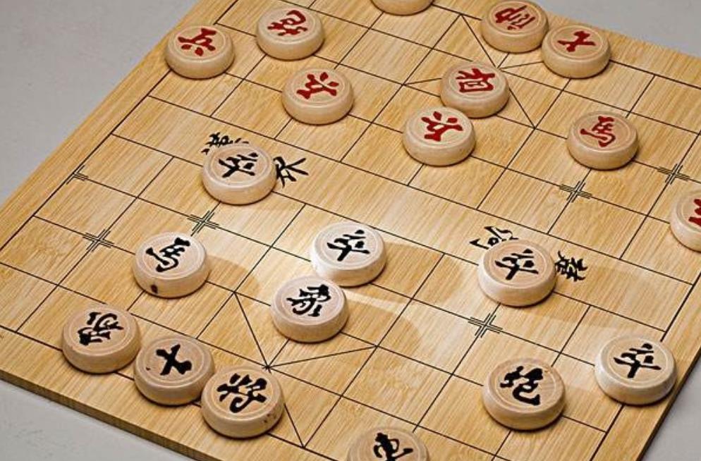 从中国象棋棋盘图片看中国象棋